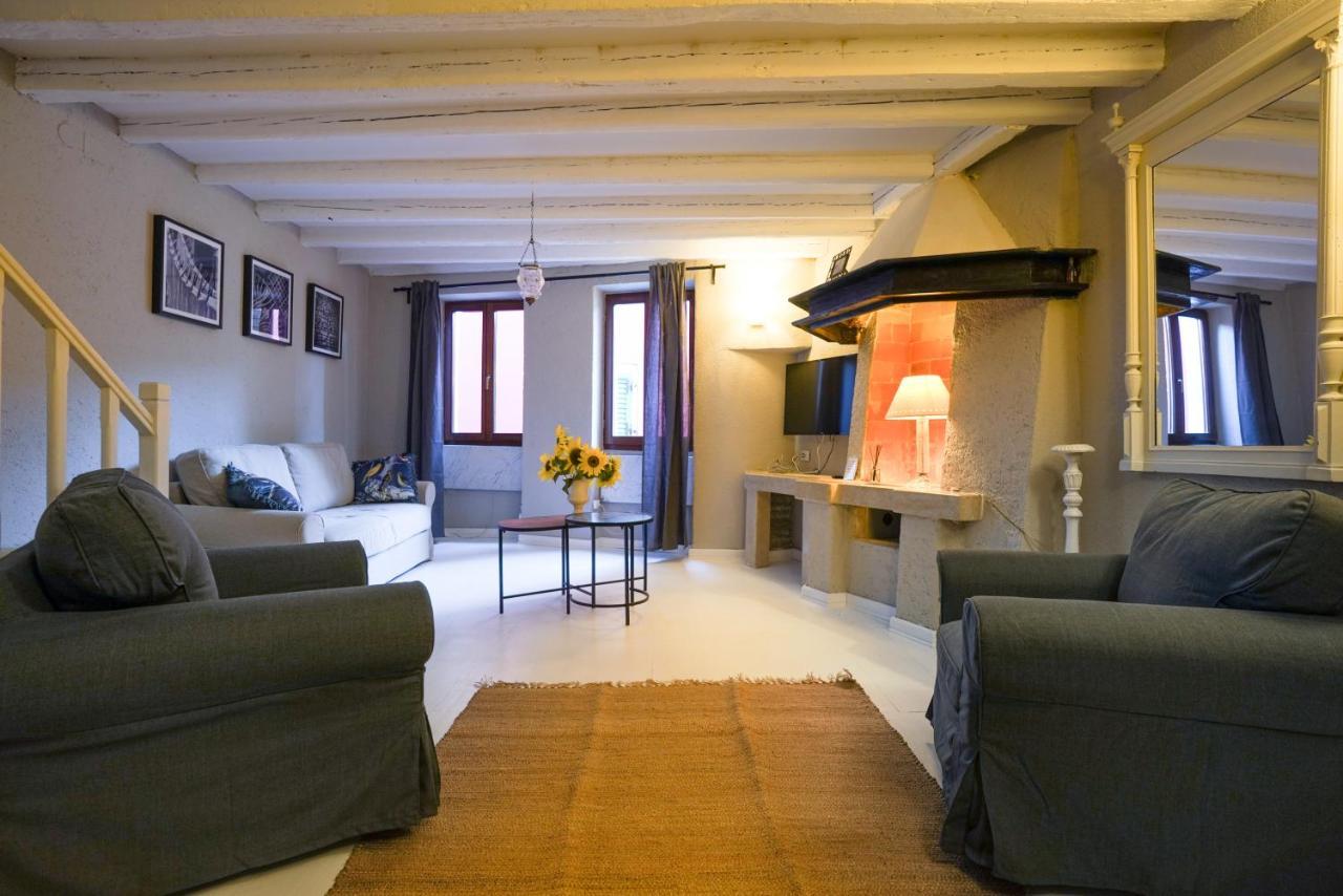 Deluxe Apartment Casa Flores With Sea View & Terrace Rovinj Luaran gambar